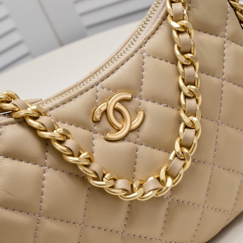 Ch**el hobo bags